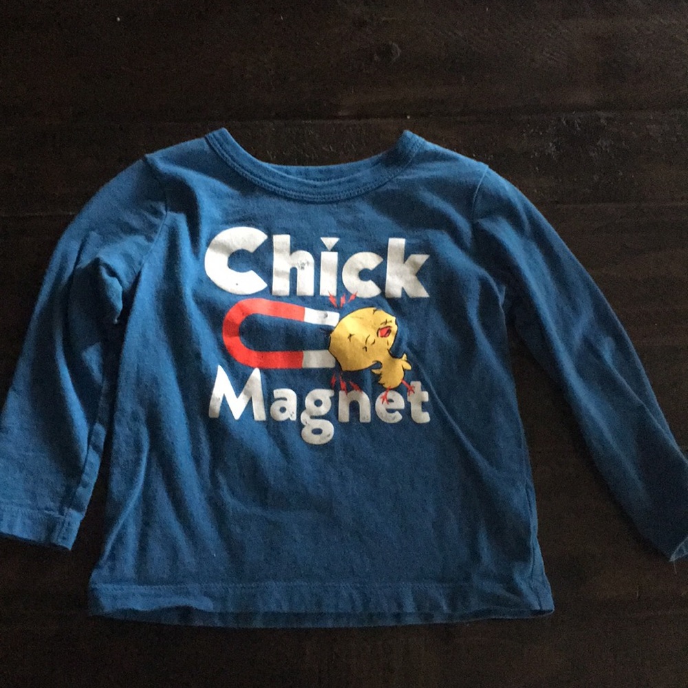Long sleeve tee shirt